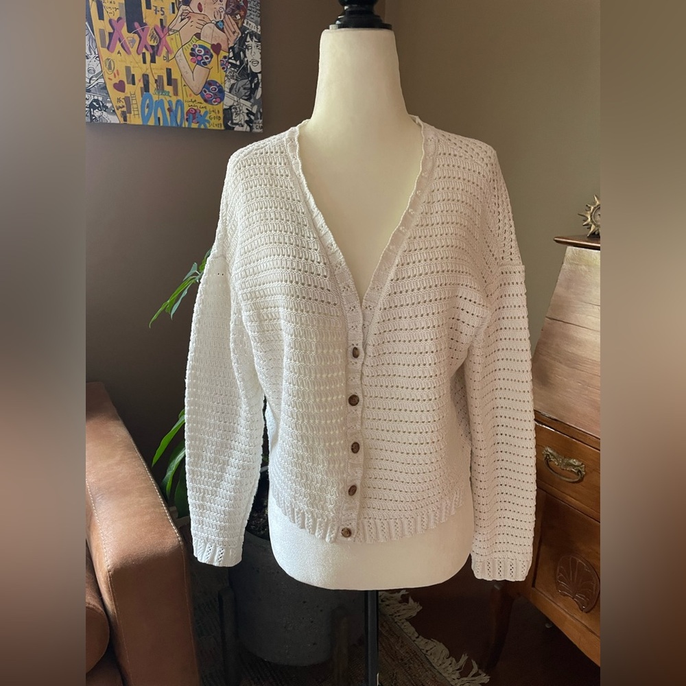 RW&CO. White Button-Up Cardigan
